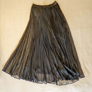 Pleated Skirt